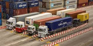 Transport de marchandises : pourquoi le fret est-il peu développé ?